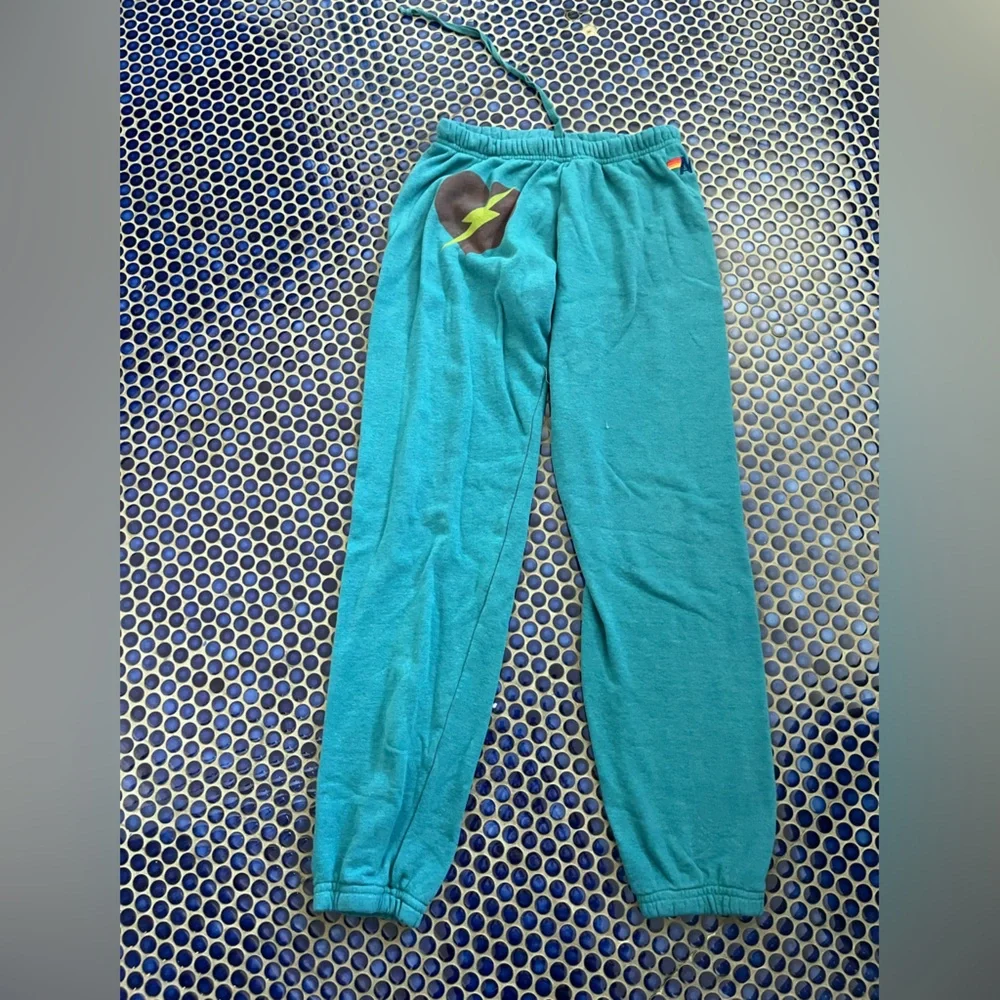 Aviator nation, bolt heart, sweatpants, size medium women’s - Picture 1 of 2